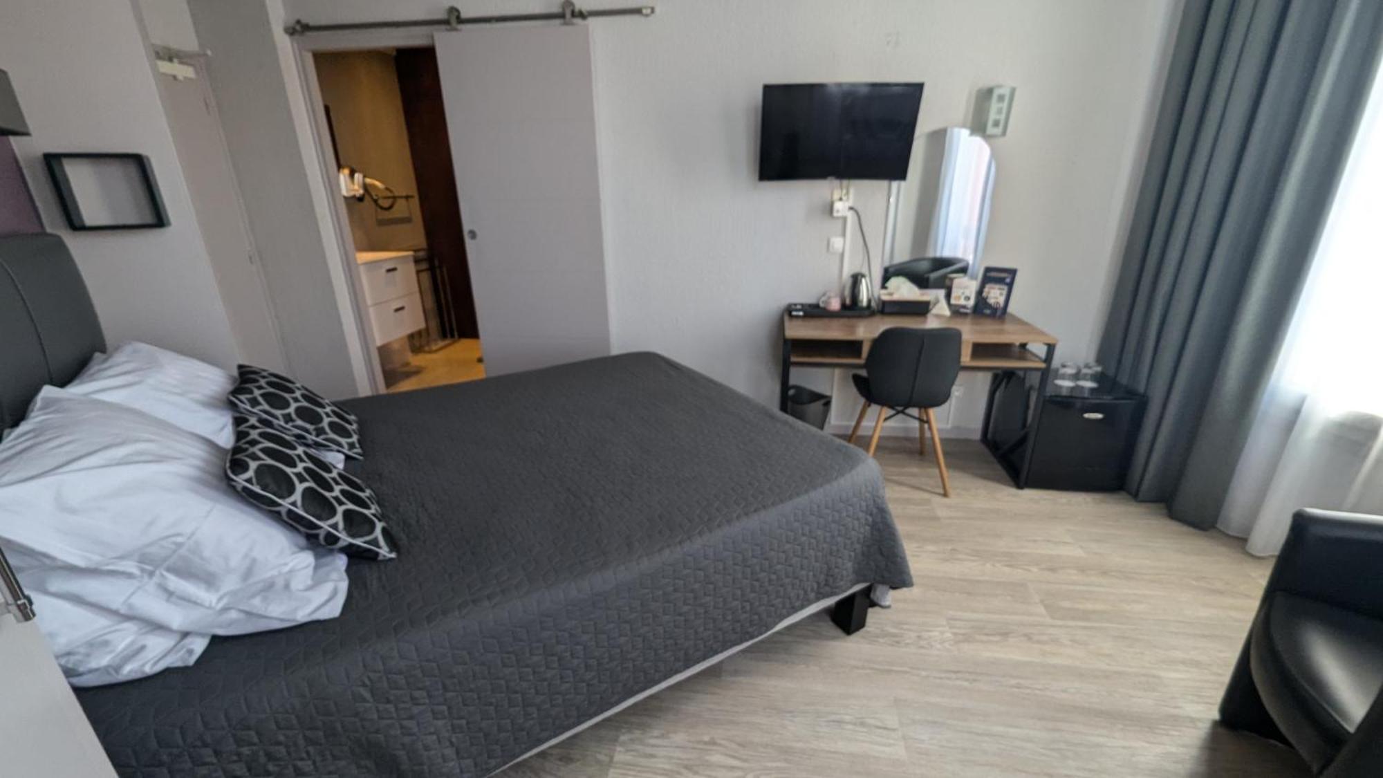 Hotel Aragon Перпинян Екстериор снимка